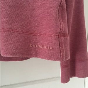 Dusty pink Patagonia long sleeve